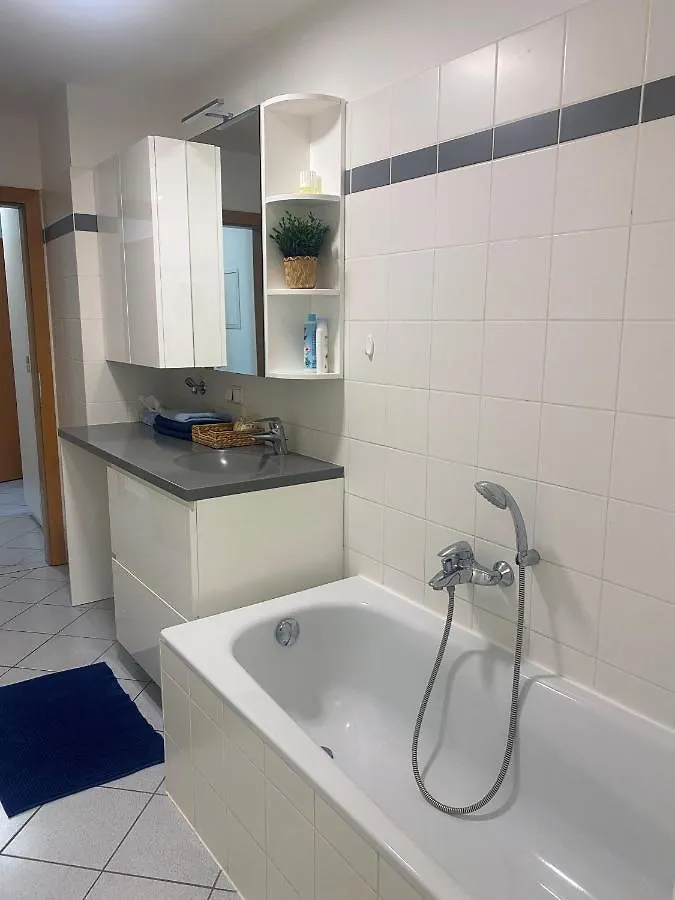 Cosy Apartment In A Perfect Location 1070 Historical Part Of Viyana